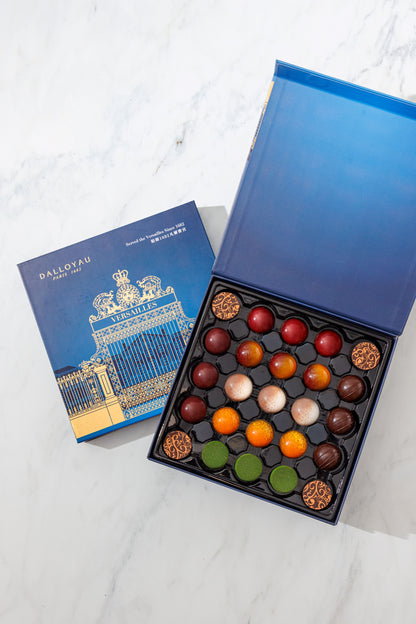 Gift Box of 25 Chocolate Bonbons