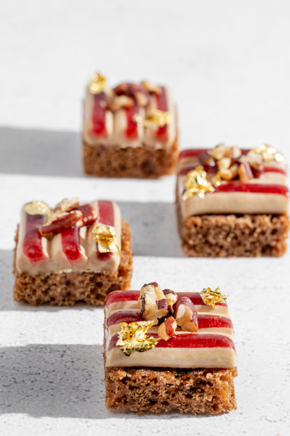 Duck Foie Gras, Gingerbread & Cranberry (12pcs)