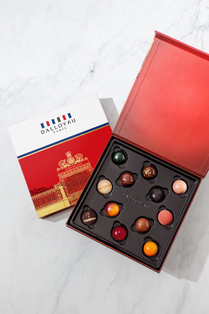 Gift Box of 12 Chocolate Bonbons - Red